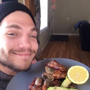 Meet your Posher, Casey